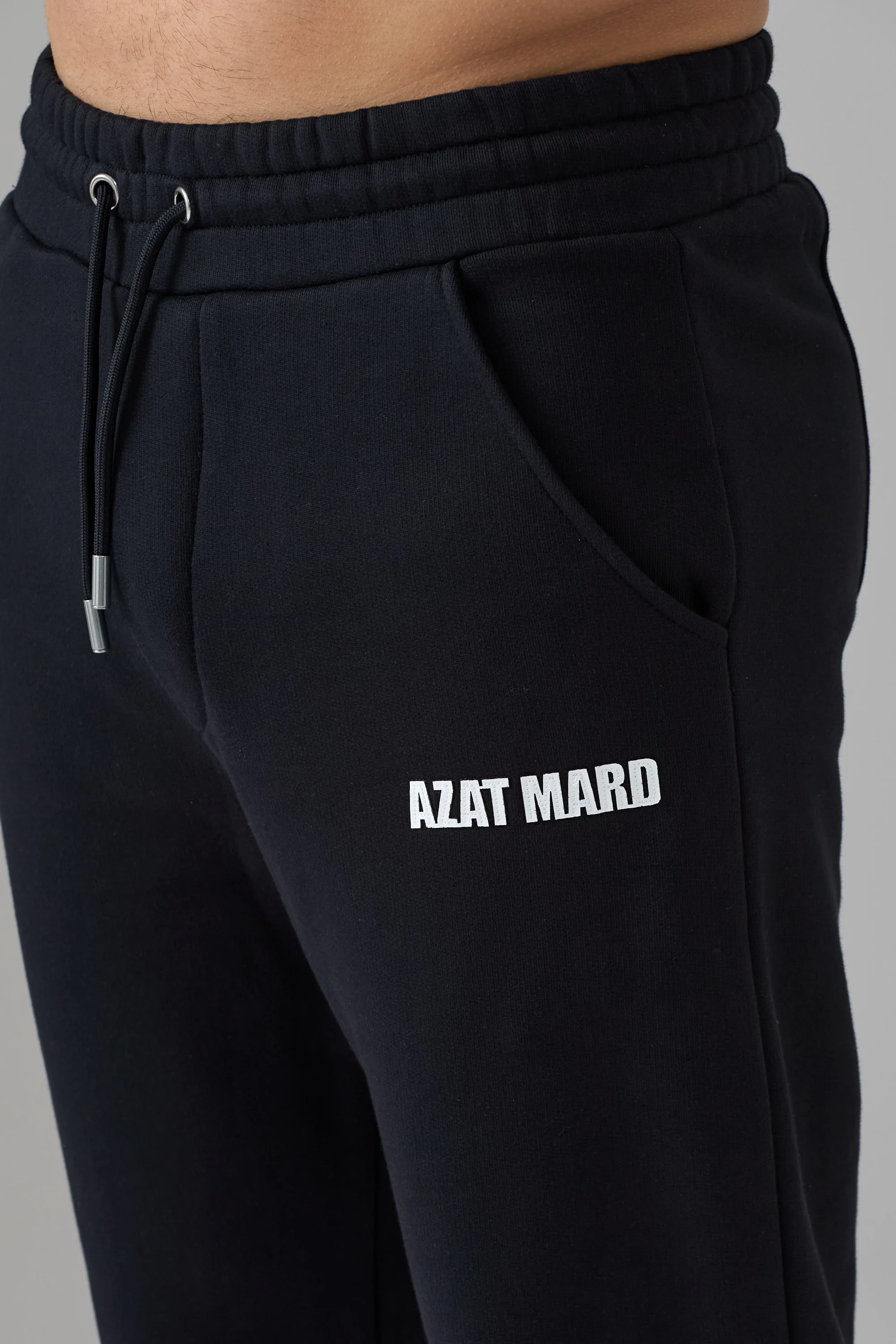 BLACK CREST JOGGERS - Image 4