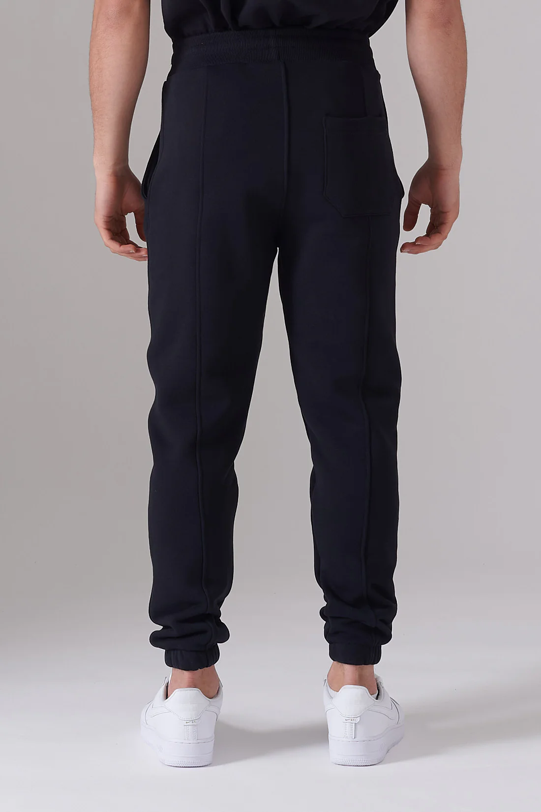 BLACK ON BLACK JOGGERS - Image 4
