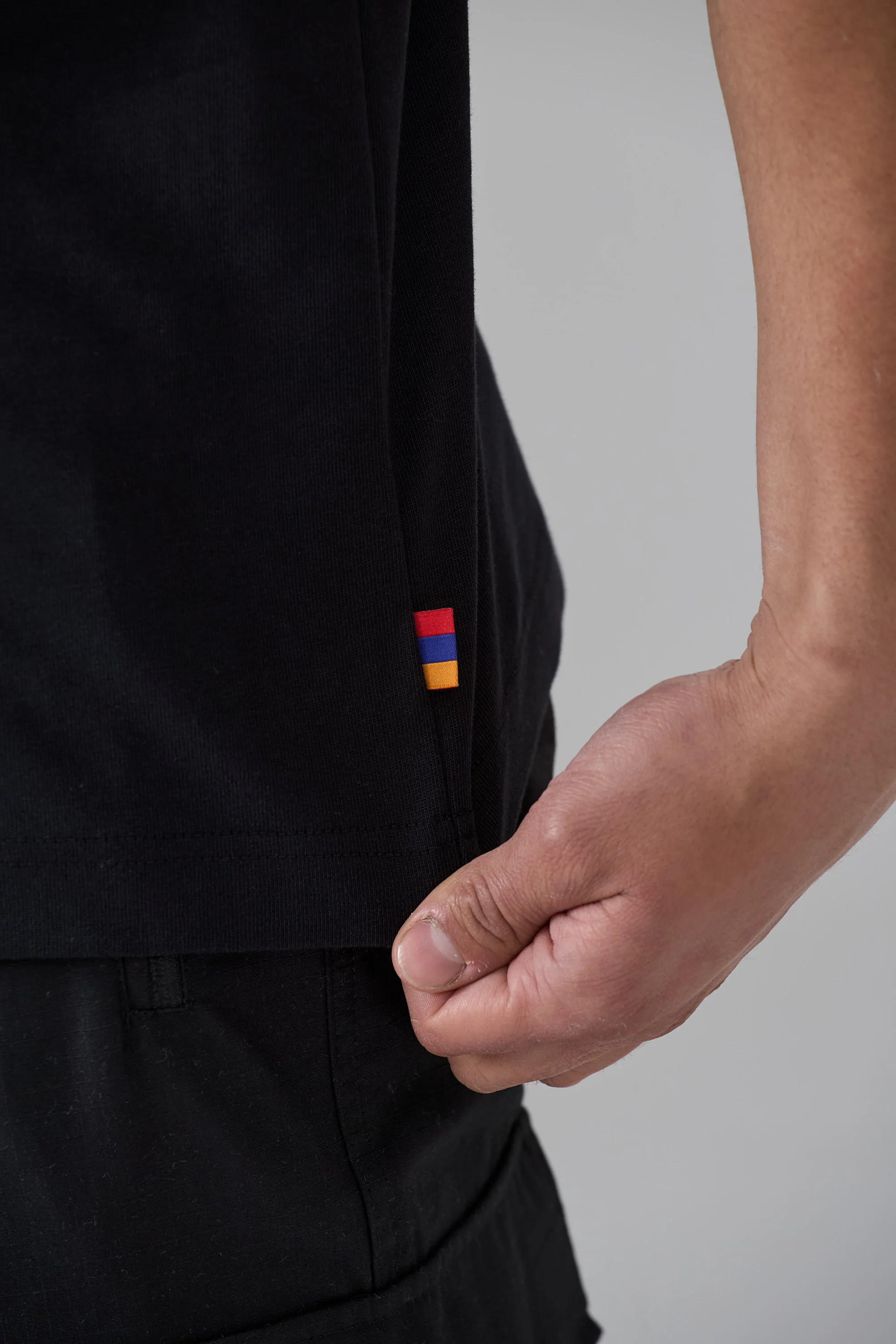 CORE IMPACT BLACK/BLACK T-SHIRT - Image 6