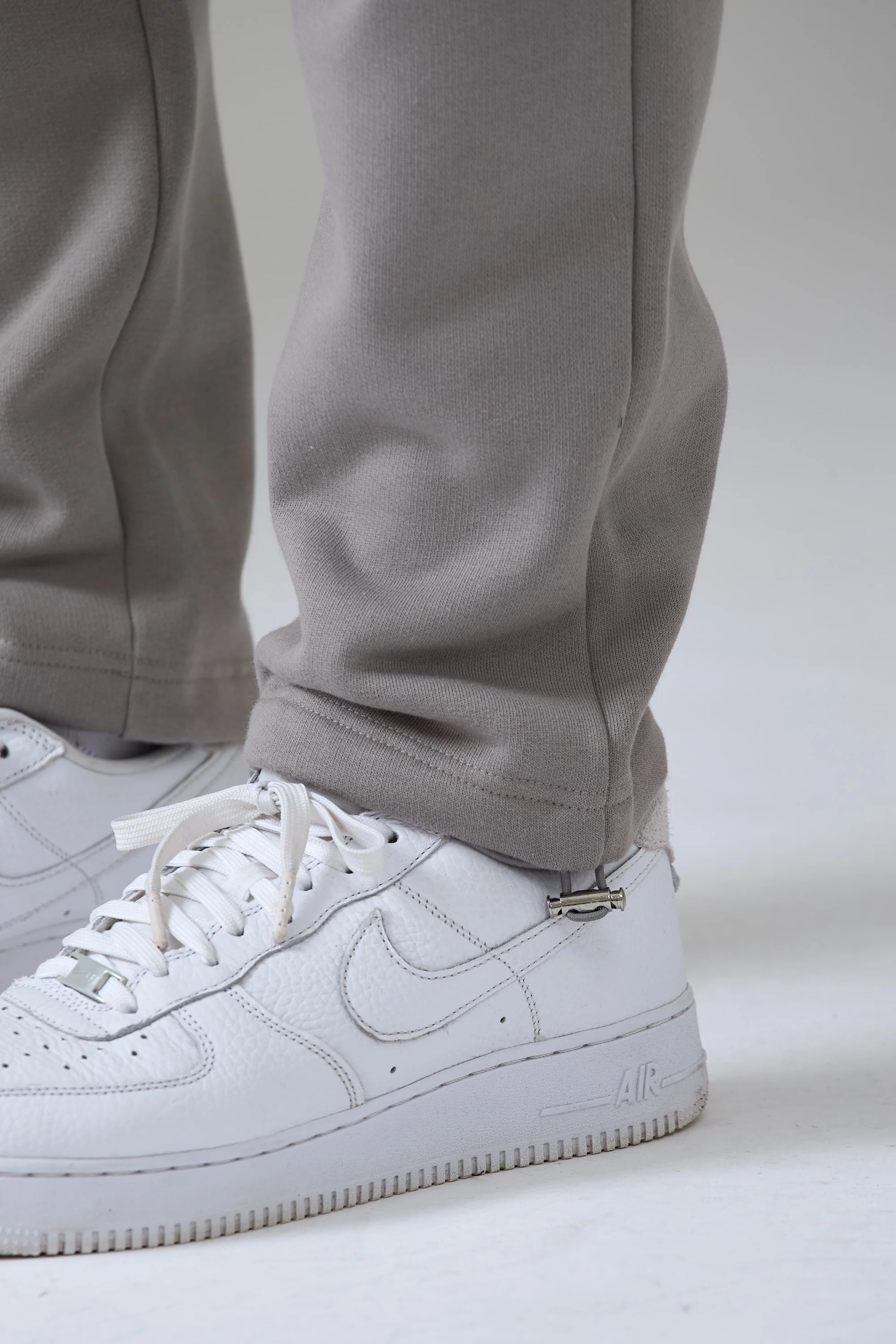 GREY CREST JOGGERS - Image 6