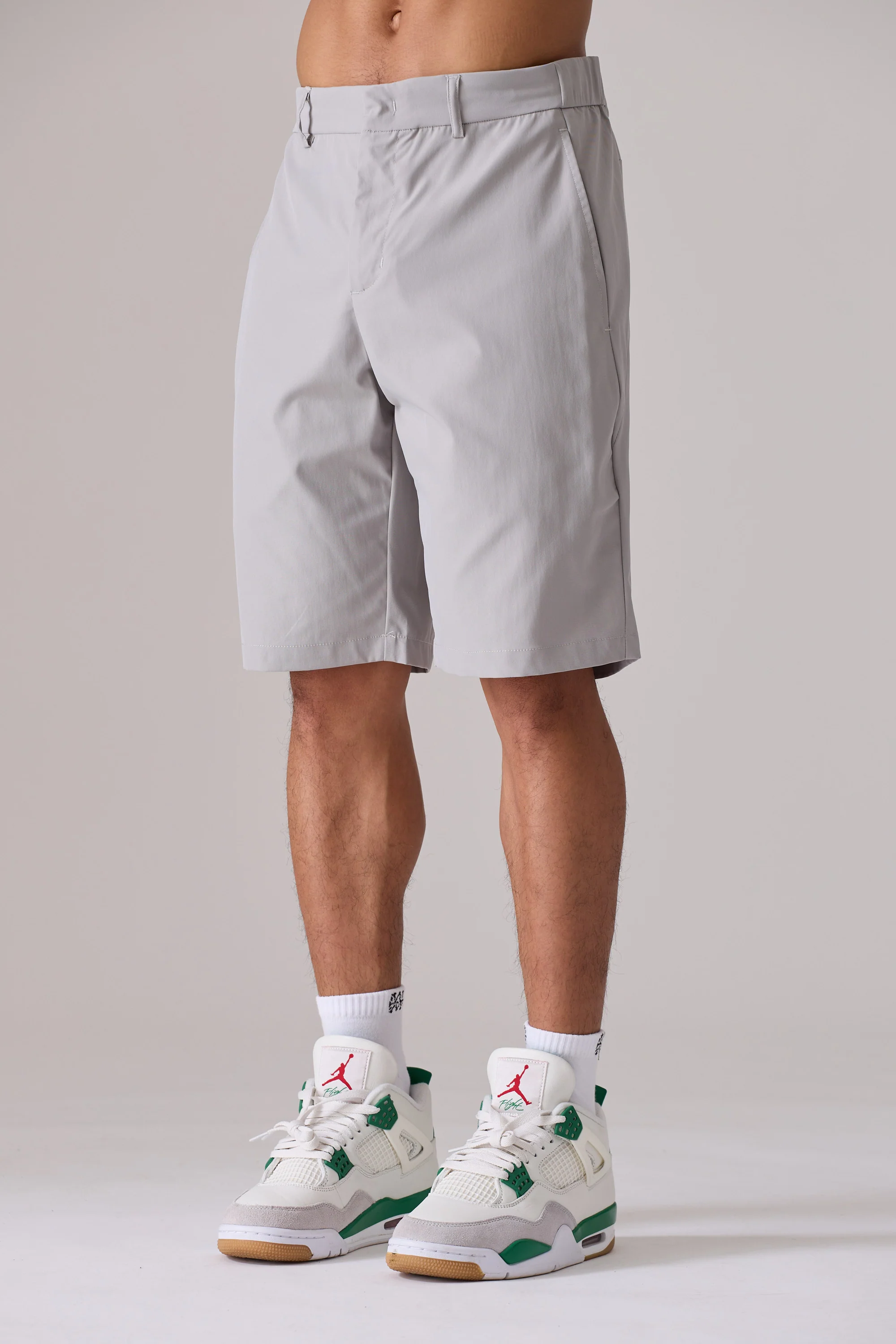 GREY ACTIVEWEAR SHORT - Image 3