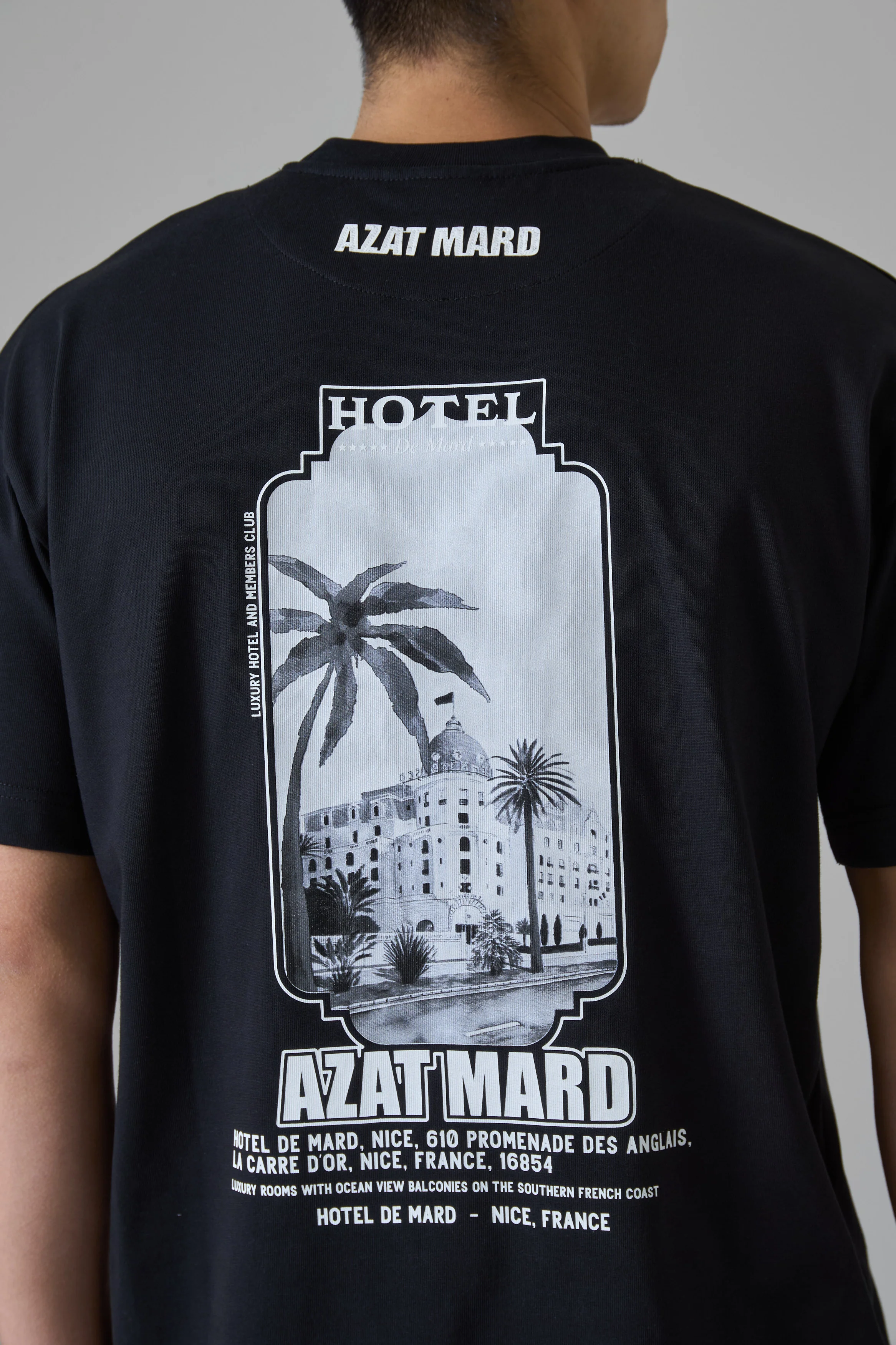 HOTEL DE MARD BLACK T-SHIRT - Image 2