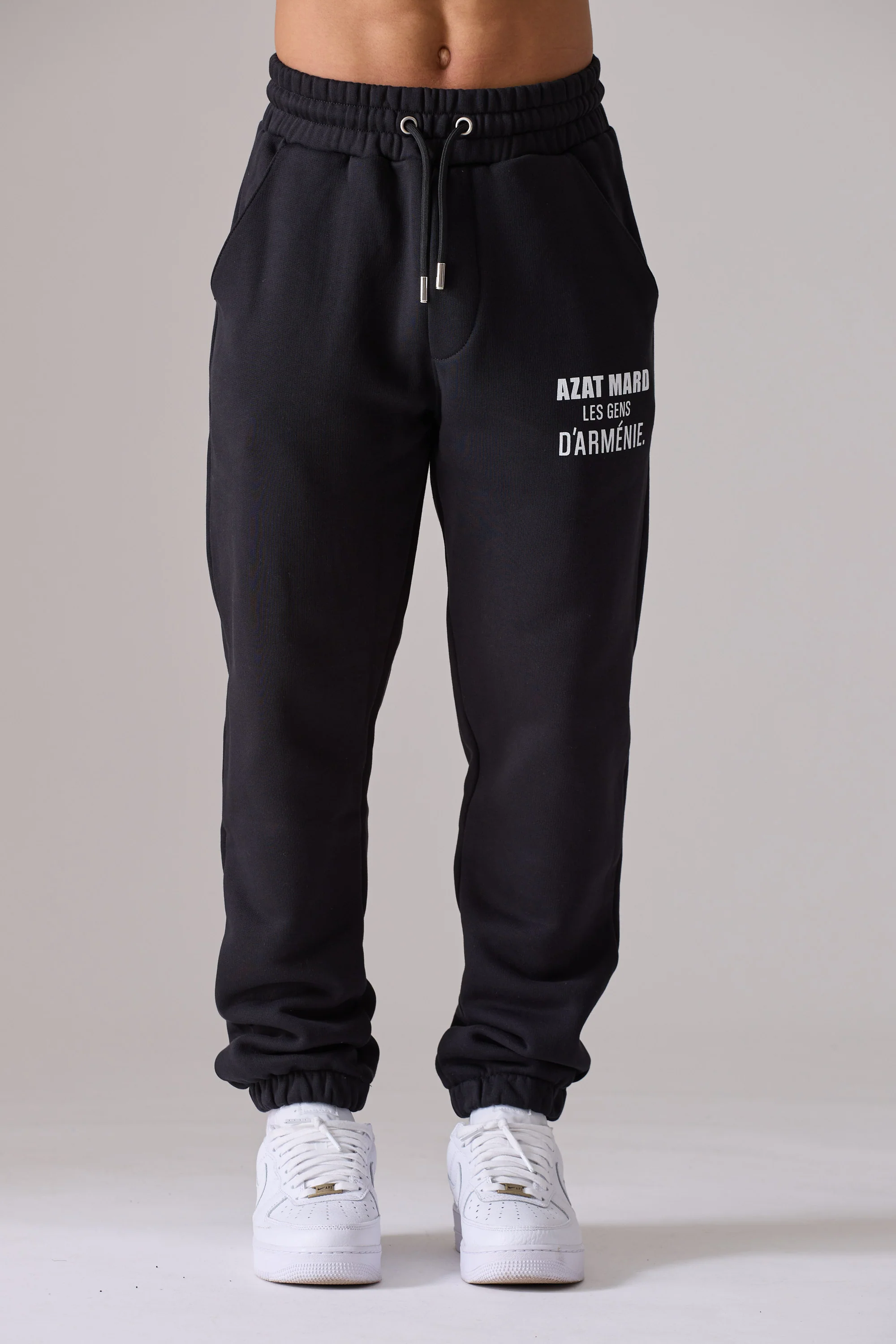 LES GENS BLACK CUFFED JOGGERS