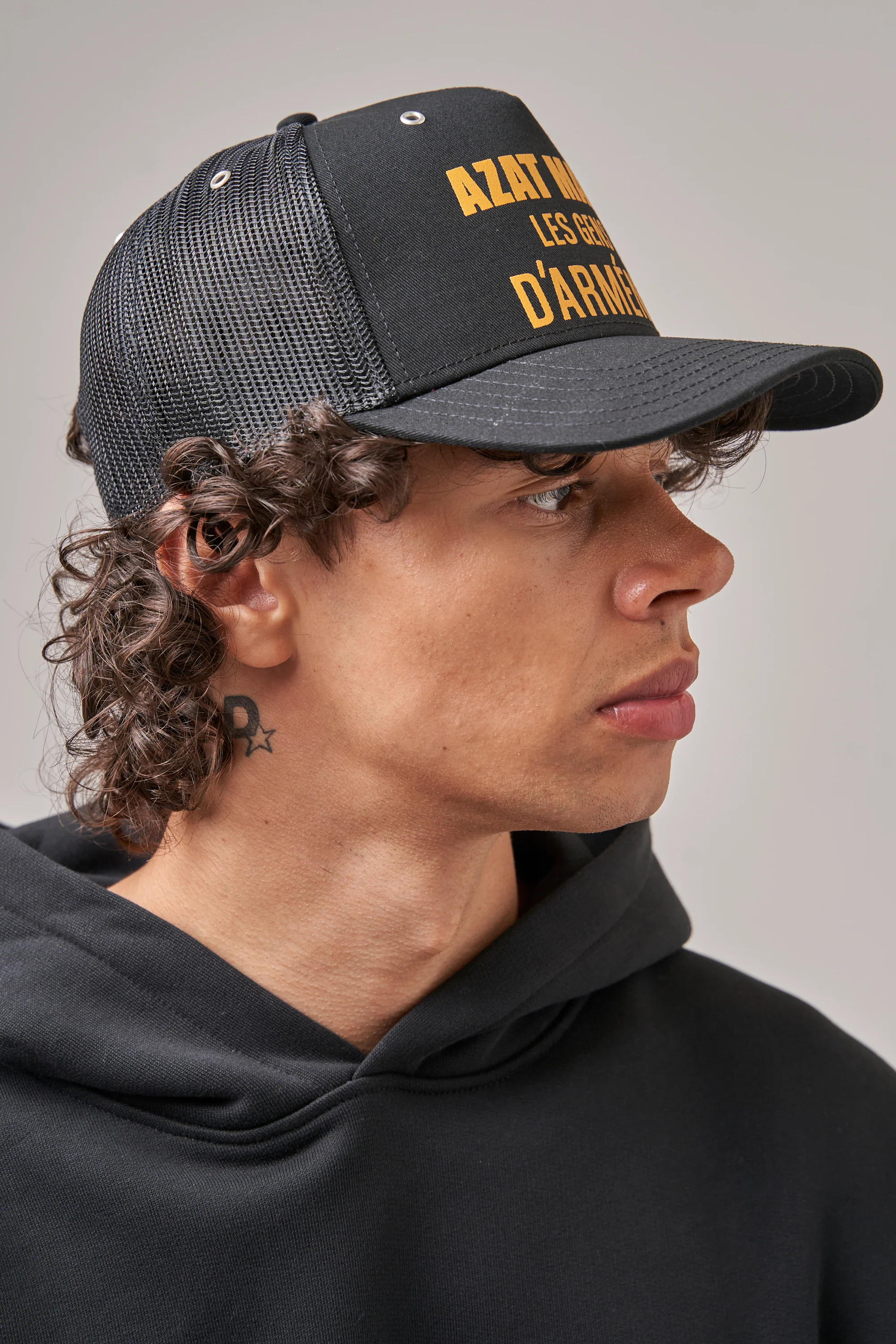 LES GENS BLACK/YELLOW TRUCKER CAP - Image 3