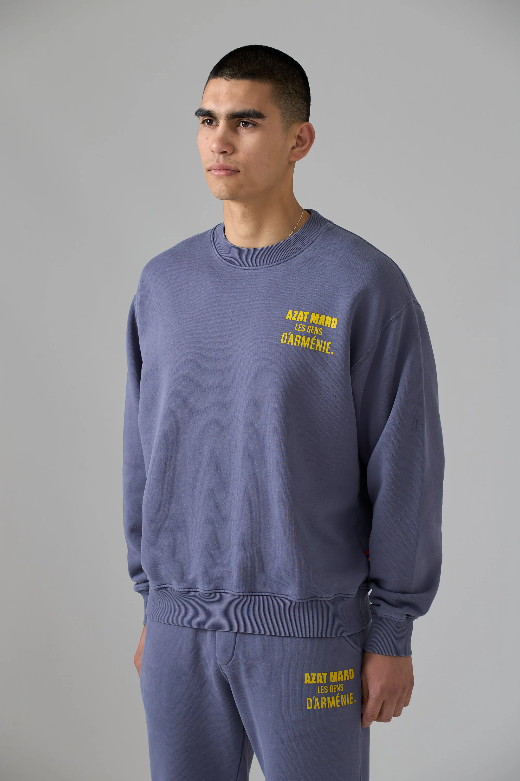 LES GENS WASHED NAVY SWEATER - Image 2