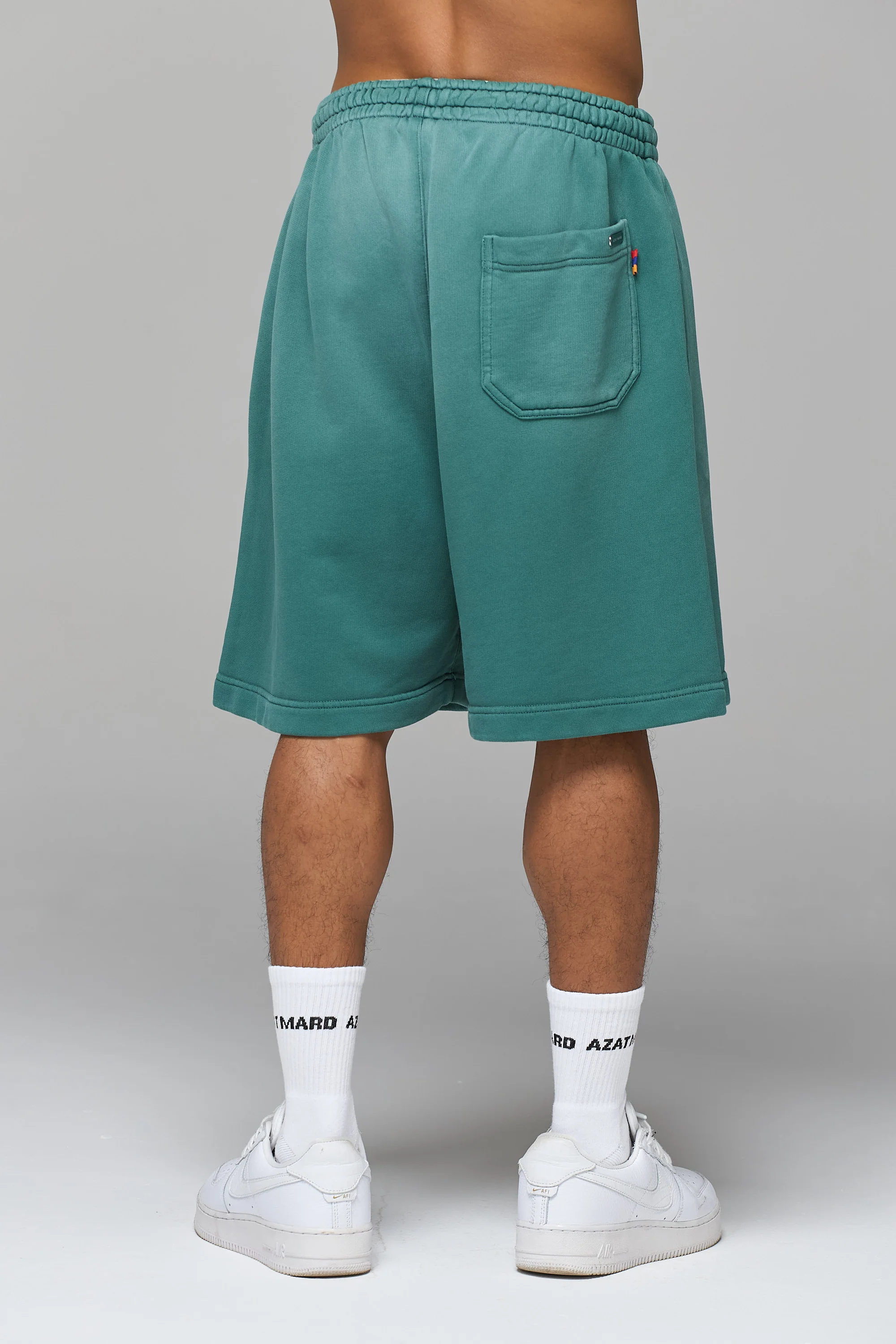 LES GENS WASHED GREEN SHORTS - Image 3