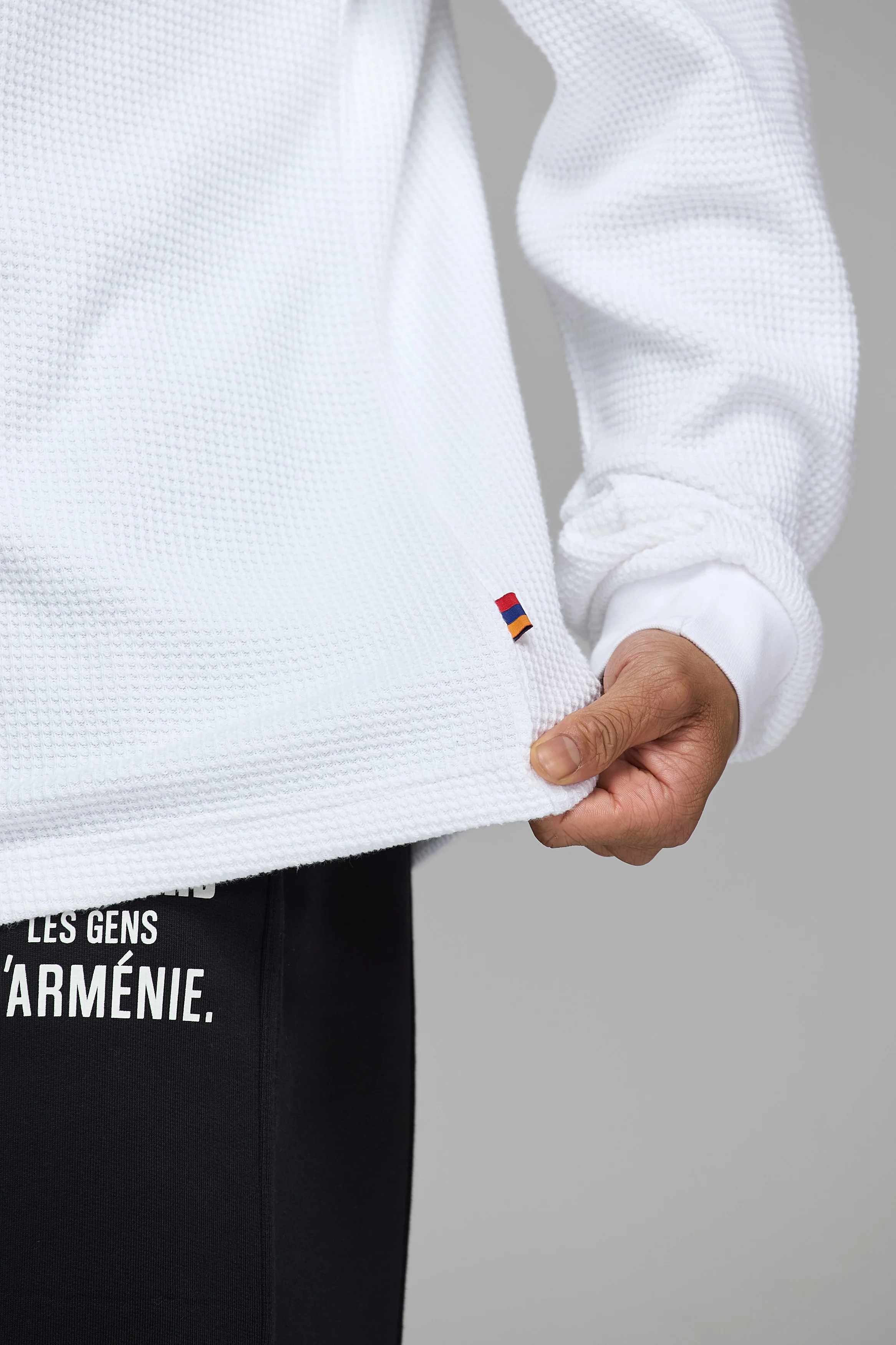 LES GENS WHITE RELAXED WAFFLE LONG SLEEVE T-SHIRT - Image 5