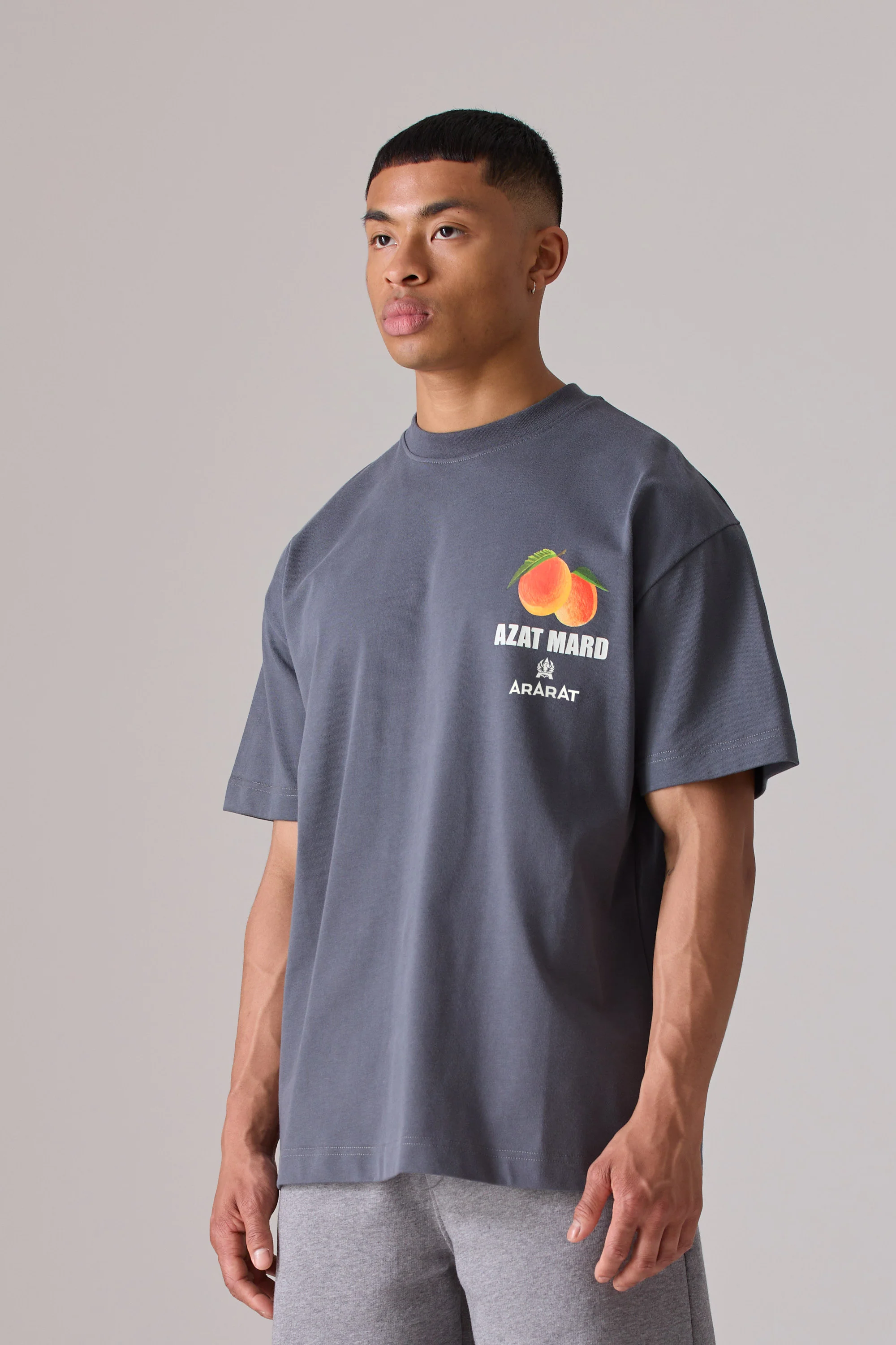 LIMITED EDITION AZAT MARD X ARARAT BRANDY T-SHIRT - Image 3