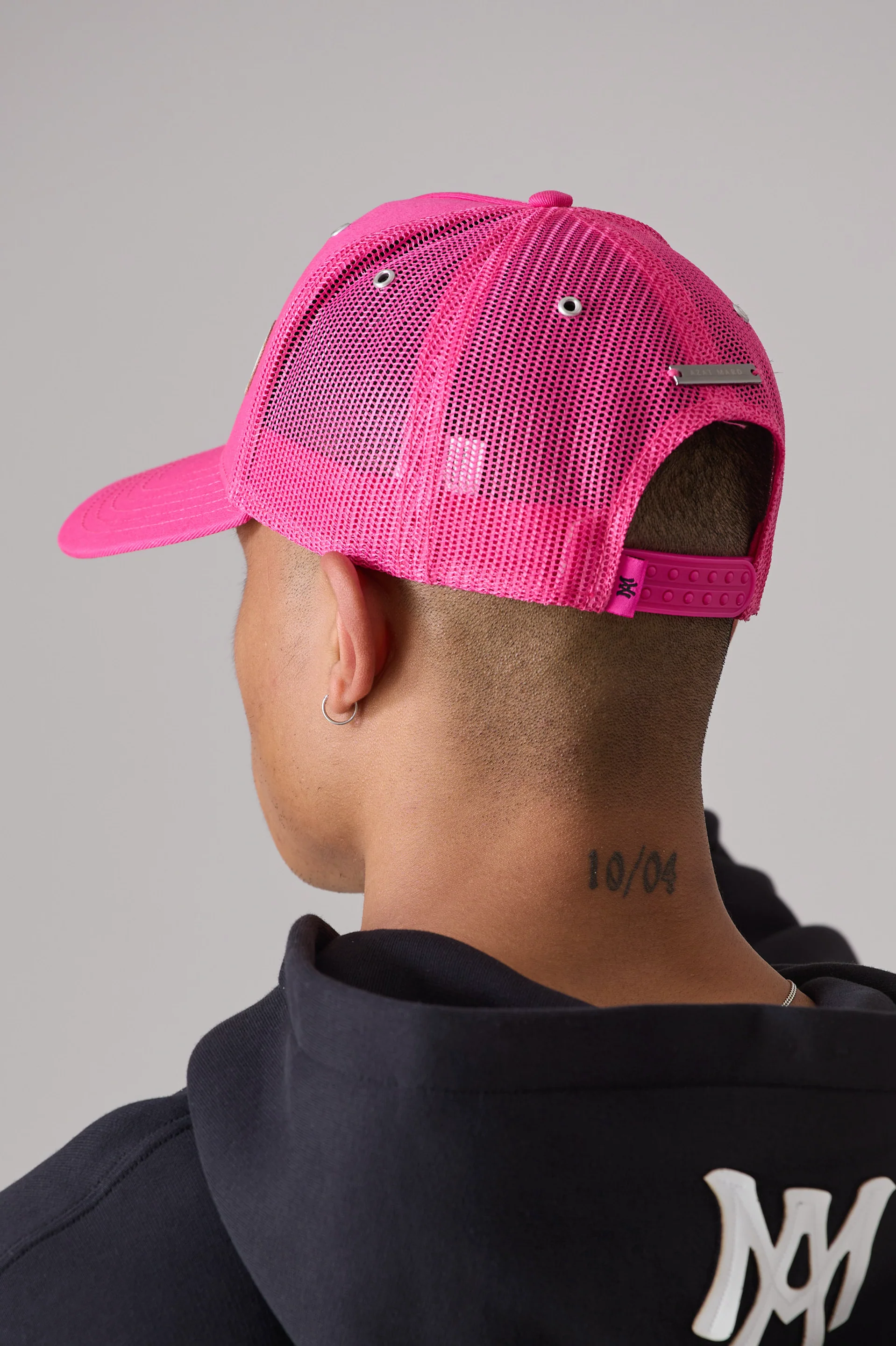 PINK/WHITE AZAT MARD TRUCKER CAP - Image 3
