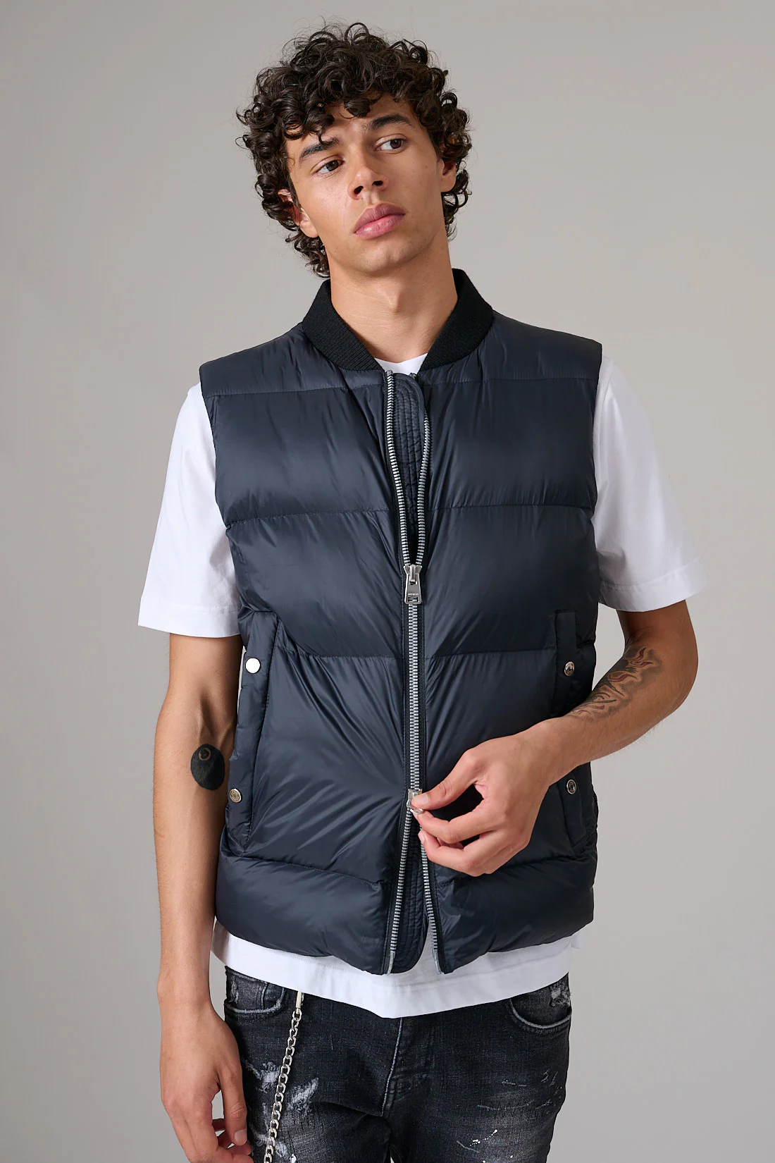 PUFFER GILET - Image 2