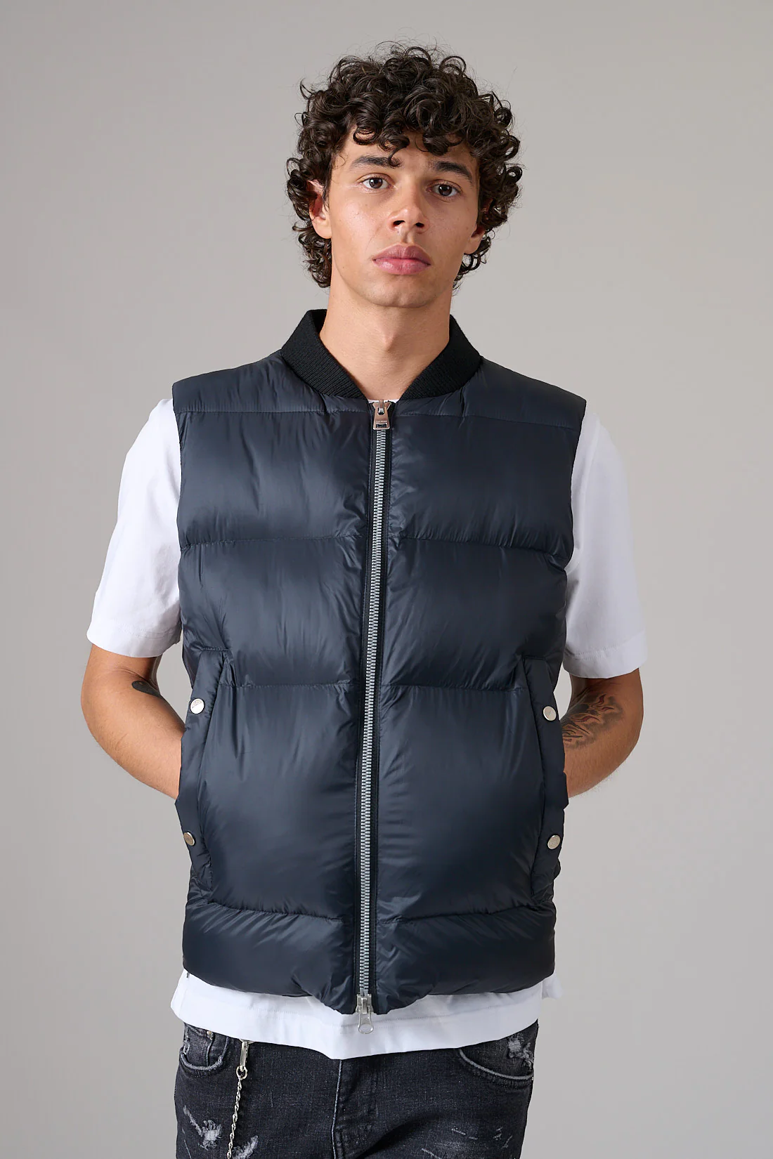 PUFFER GILET - Image 7