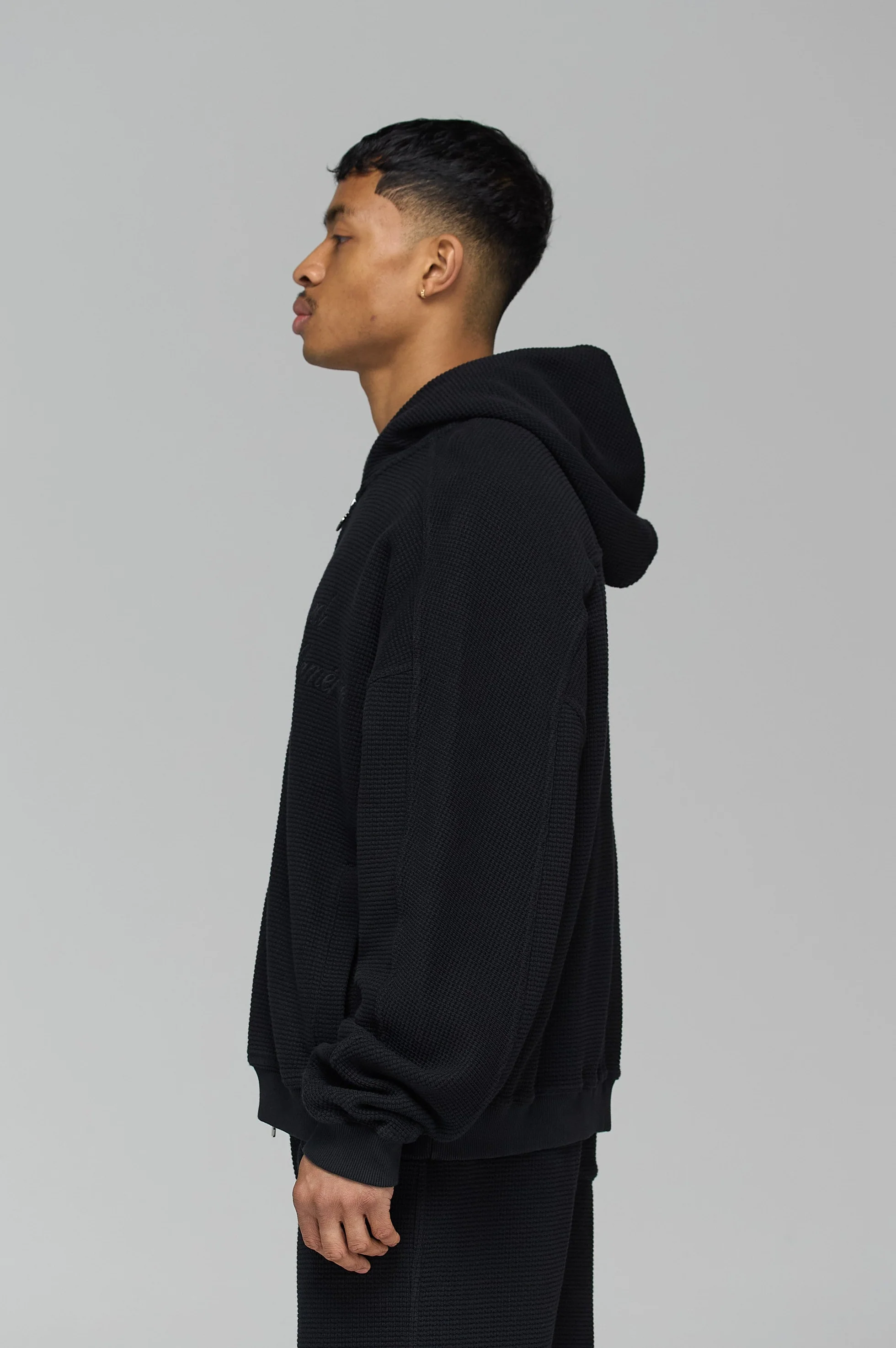 LES GENS SIGNATURE WAFFLE ZIPPER HOODIE - Image 5