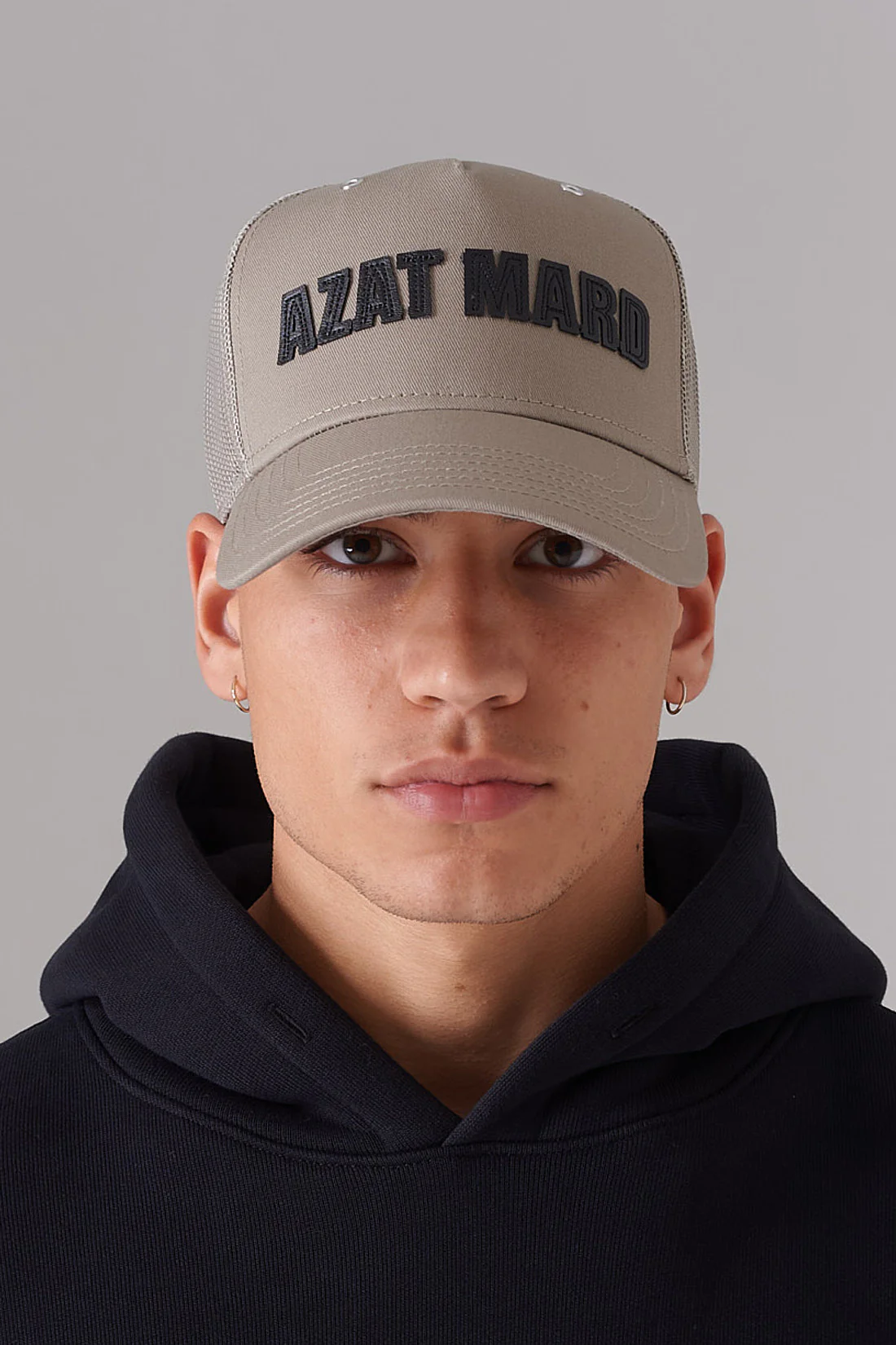 TAUPE AND BLACK IMPACT MESH CAP