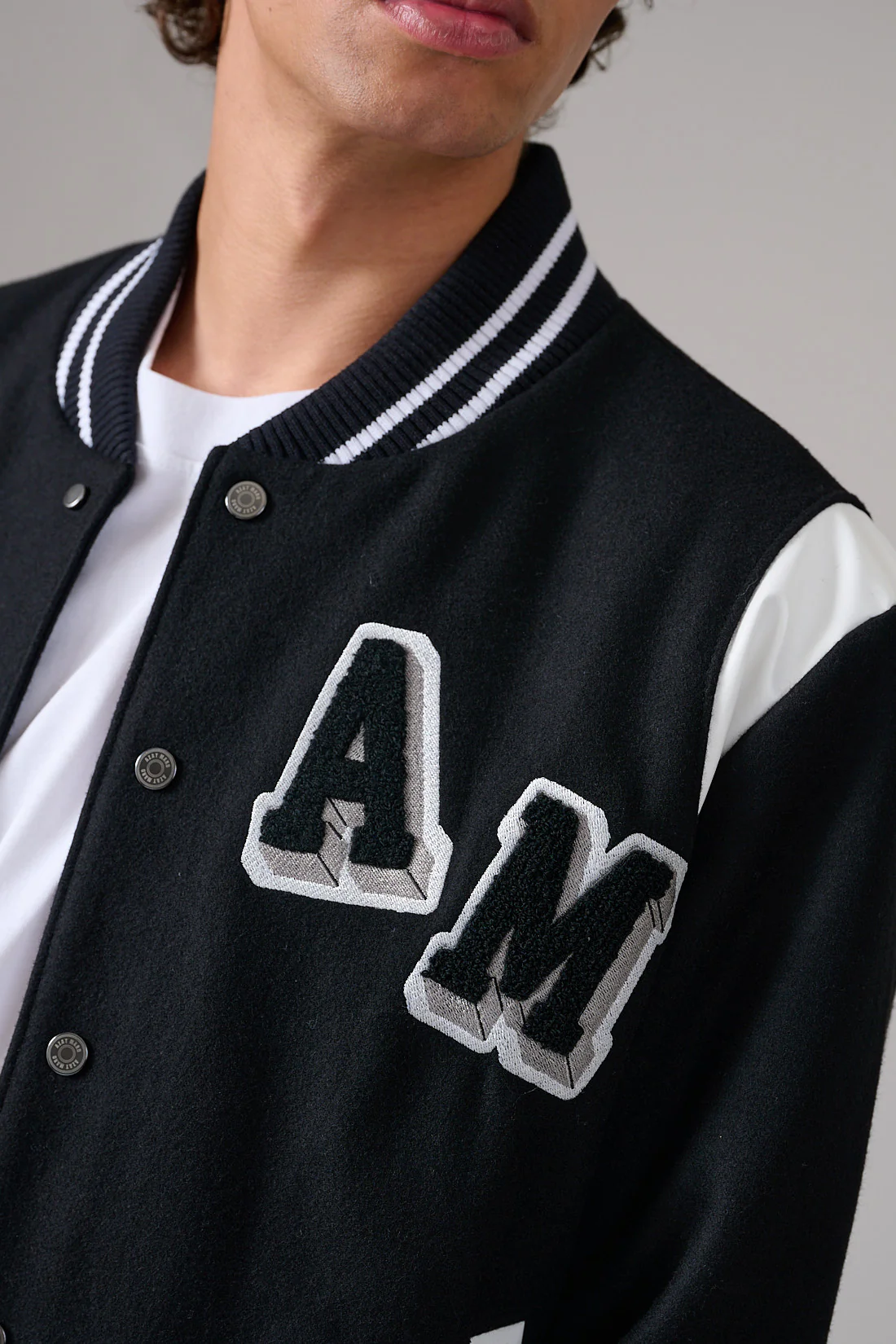 VARSITY JACKET - Image 4