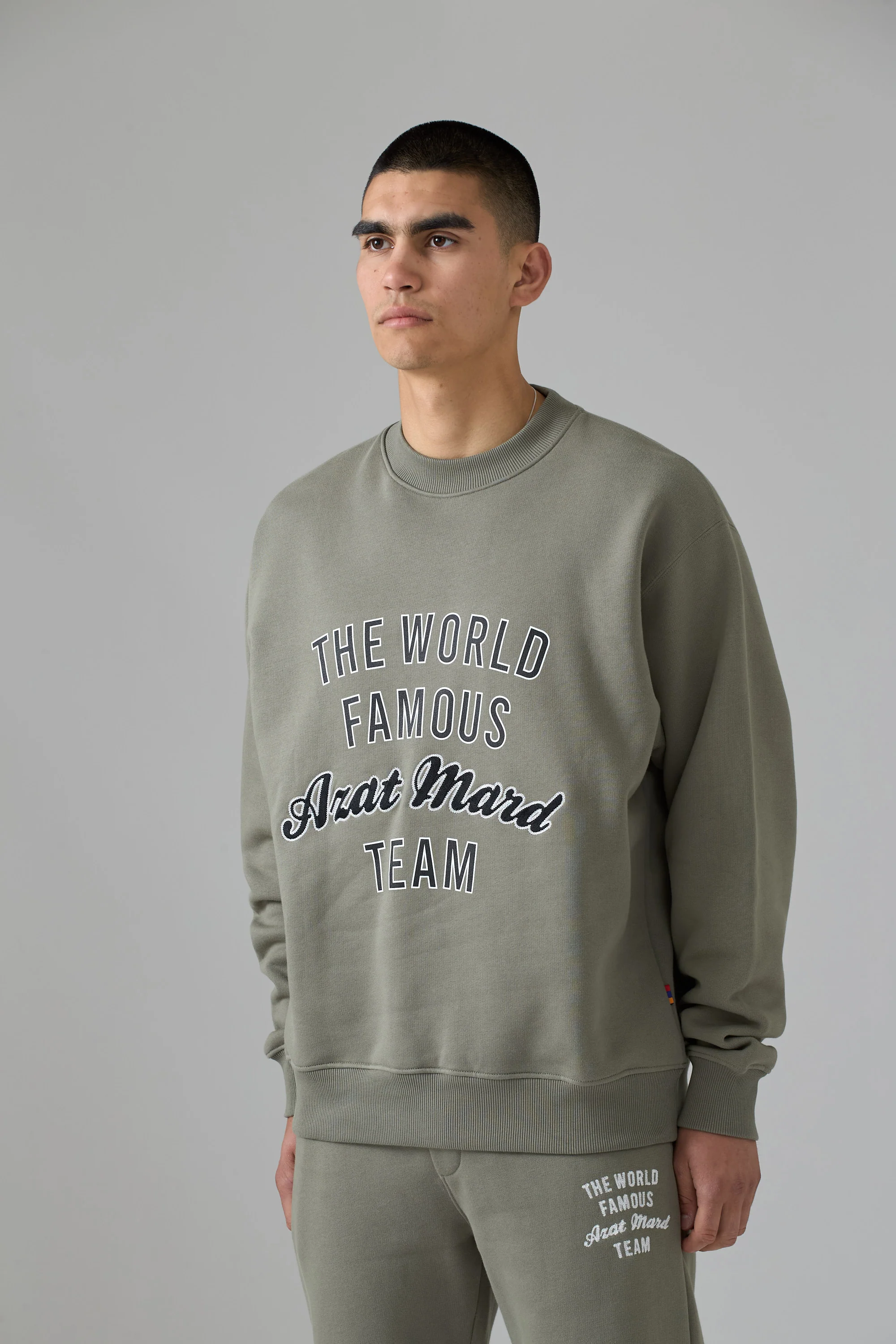 WORLD FAMOUS AZAT MARD TEAM TAUPE SWEATER - Image 3